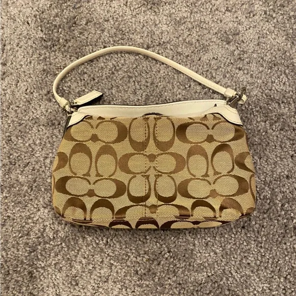 Coach Purse - Picture 2 of 5